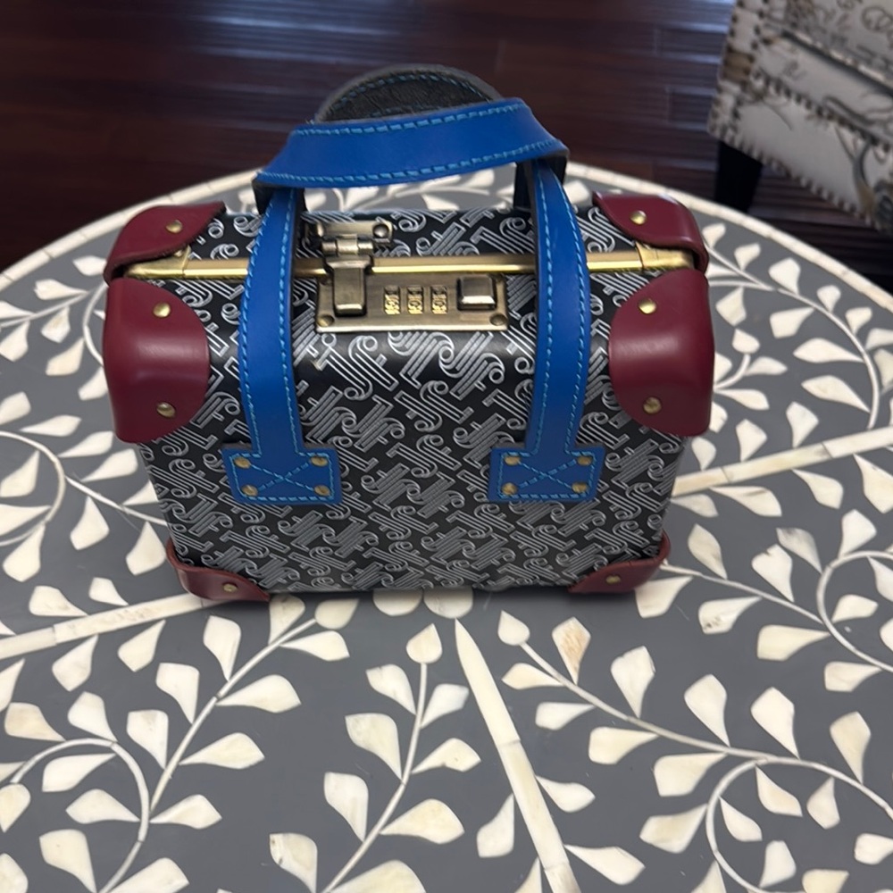 Steamline John Fluevog hand bag